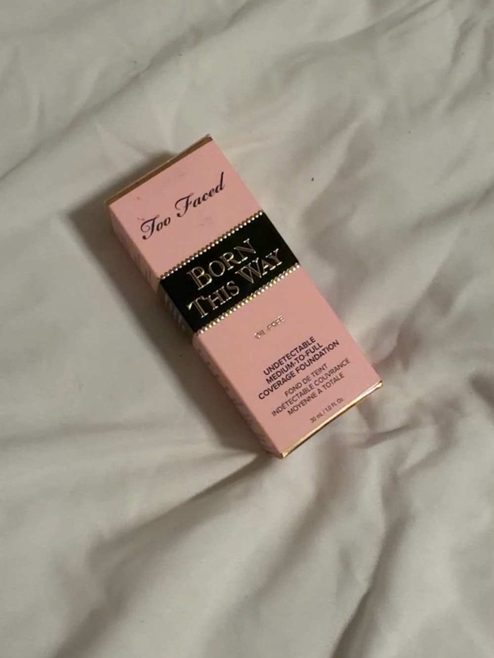 Too Faced Born This Way Foundation - shade Butter Pecan
